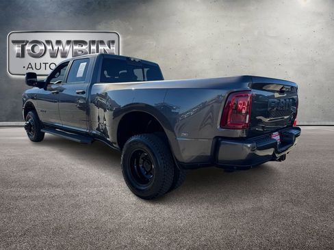 Used 2025 RAM 3500 Big Horn image 6