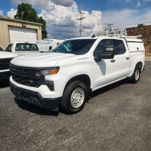 Used 2023 Chevrolet Silverado 1500 W/T w/ WT Value Package AWD/4WD image 2