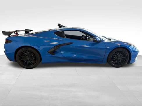 Certified 2025 Chevrolet Corvette Stingray Coupe w/ 1LT RWD image 8