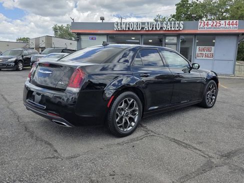 Used 2016 Chrysler 300 S AWD/4WD image 12