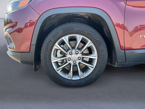 Used 2021 Jeep Cherokee Latitude Lux w/ Sun & Sound Group image 9