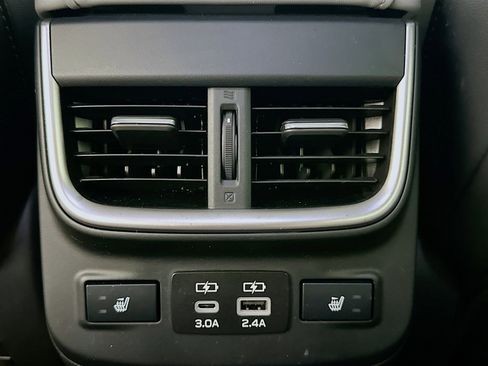 Used 2023 Subaru Outback Limited image 28