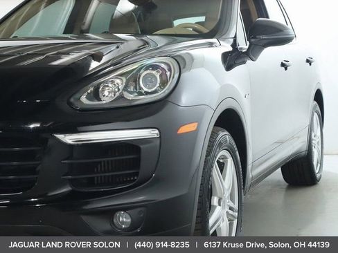 Used 2016 Porsche Cayenne Diesel image 14