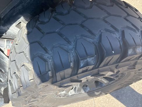 Used 2021 Jeep Gladiator Mojave image 8