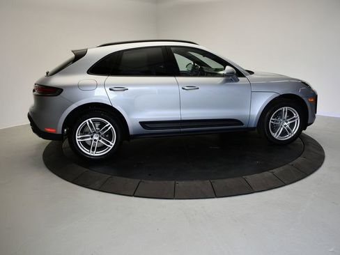 New 2026 Porsche Macan AWD/4WD image 9