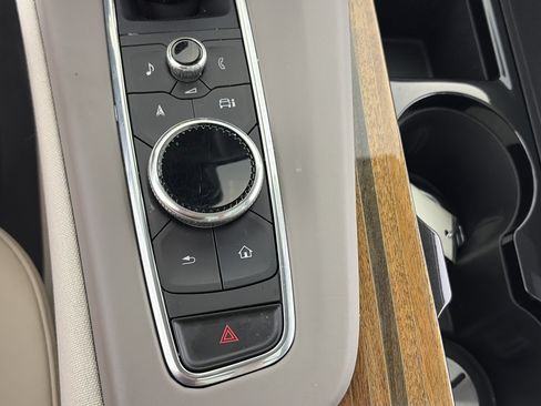Used 2023 Cadillac Escalade ESV Premium Luxury Platinum w/ LPO, Radiant Package AWD/4WD image 30