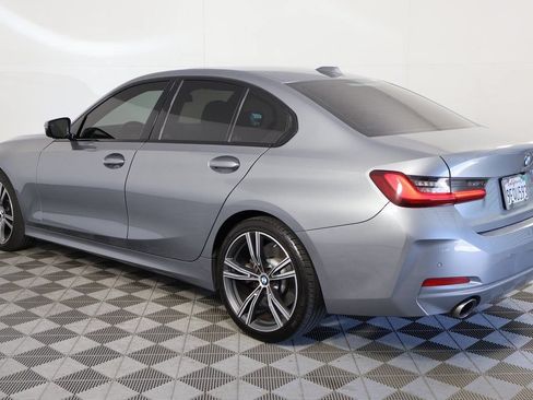 Used 2023 BMW 330i Sedan w/ Premium Package RWD image 6