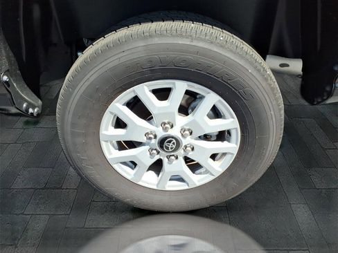Used 2025 Toyota Tacoma SR5 w/ SR5 Upgrade Package RWD image 12