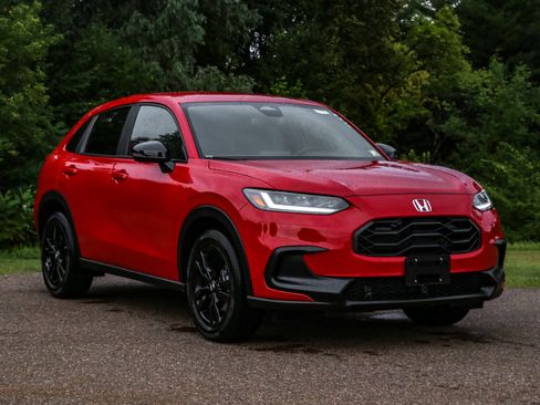 New 2026 Honda HR-V Sport image 2