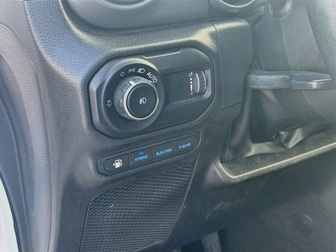 Certified 2023 Jeep Wrangler Unlimited AWD/4WD image 11