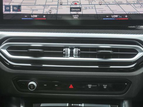 Used 2023 BMW M2 image 10