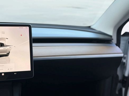 Used 2023 Tesla Model 3 Standard Range RWD image 28