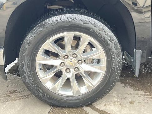 Used 2021 Chevrolet Silverado 1500 LTZ w/ LTZ Convenience Package II image 6