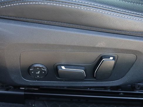 Used 2026 BMW 430i Convertible RWD image 18