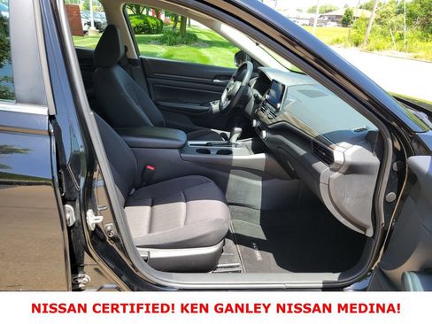 Certified 2025 Nissan Altima 2.5 SV FWD image 48
