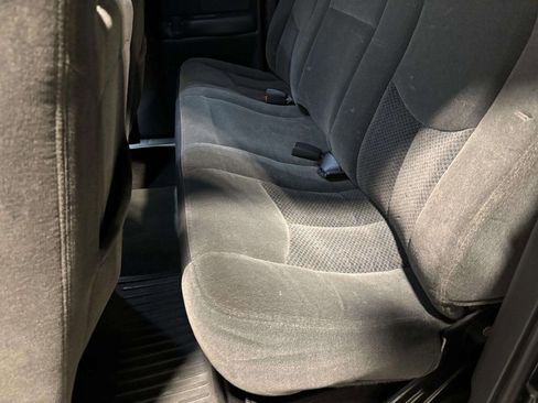 Used 2003 Chevrolet Silverado 2500 LS image 15