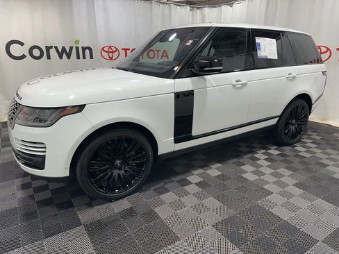 Used 2018 Land Rover Range Rover Supercharged image 4