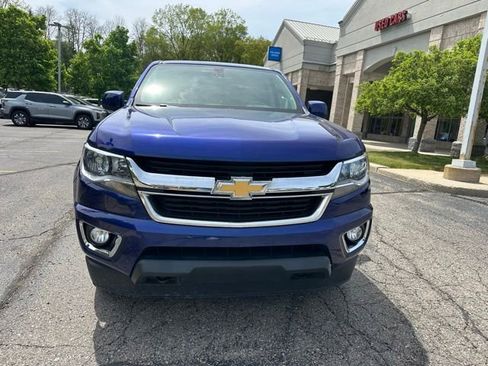 Used 2017 Chevrolet Colorado LT w/ LT Convenience Package AWD/4WD image 9