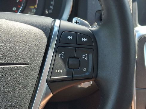 Used 2015 Volvo S60 T5 Premier w/ 19" Sport Package FWD image 23