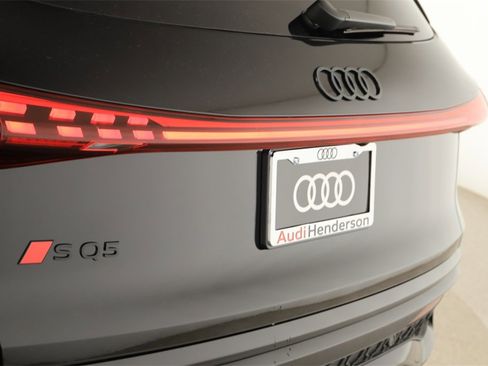 New 2025 Audi SQ5 Premium Plus image 28