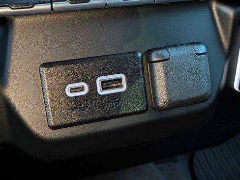 Used 2024 Chevrolet Silverado 1500 Custom Trail Boss w/ LPO, Dark Essentials Package AWD/4WD image 24