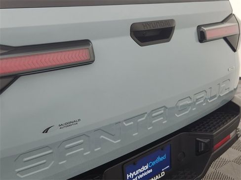 Certified 2025 Hyundai Santa Cruz SEL image 8