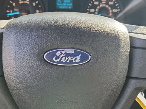 Used 2018 Ford F150 XL w/ Trailer Tow Package RWD image 8