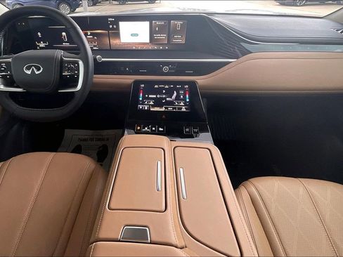 Used 2025 INFINITI QX80 Sensory w/ Premium Cargo Package image 17