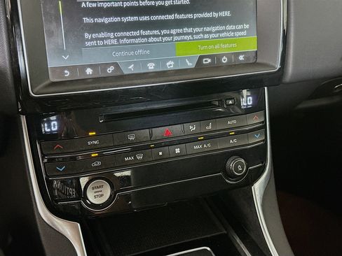 Used 2019 Jaguar XE Prestige RWD image 24