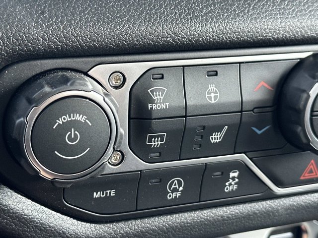 New 2026 Jeep Gladiator Sport AWD/4WD image 32