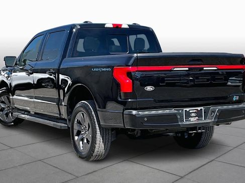 Used 2025 Ford F150 Lightning Lariat w/ Max Trailer Tow Package image 13