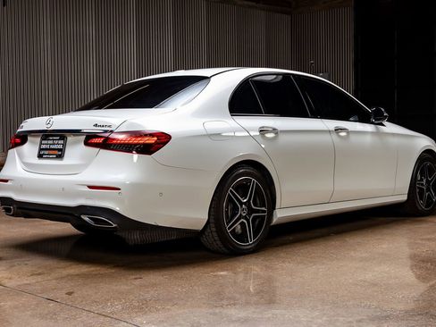 Used 2021 Mercedes-Benz E 450 4MATIC Sedan image 9
