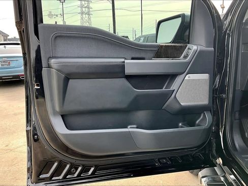 Used 2021 Ford F150 Lariat image 22