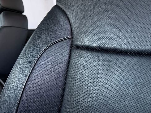 Used 2017 Chevrolet Silverado 2500 LTZ w/ LTZ Plus Package image 18