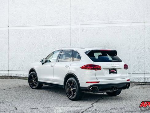 Used 2016 Porsche Cayenne image 42