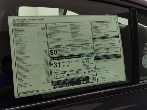 Used 2025 BMW 330i Sedan w/ M Sport Package image 28