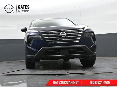 New 2026 Nissan Rogue SV image 42