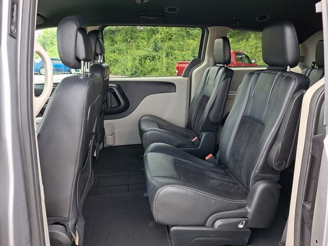 Used 2018 Dodge Grand Caravan SXT FWD image 10