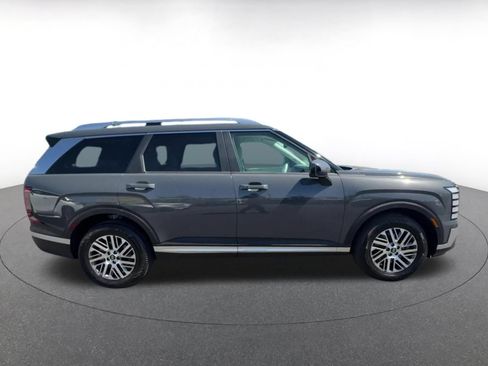 Used 2026 Hyundai Palisade SEL FWD image 16