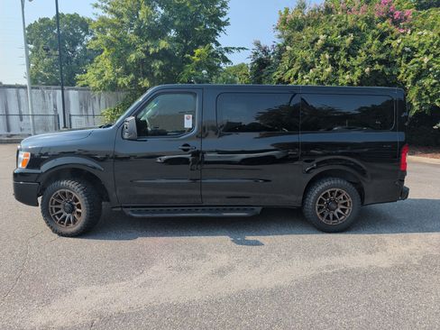 Used 2013 Nissan NV 3500 SL w/ Technology Pkg RWD image 6