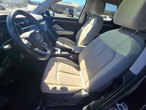 Used 2024 Audi Q3 2.0T Premium image 24