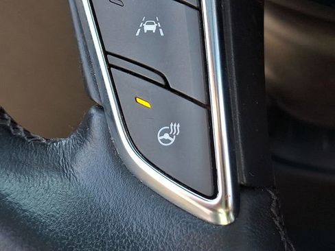 Used 2021 Cadillac XT5 Premium Luxury image 23