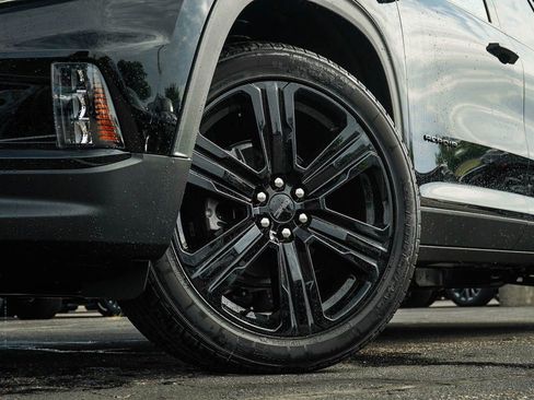 New 2026 GMC Acadia Elevation w/ Black Edition AWD/4WD image 6