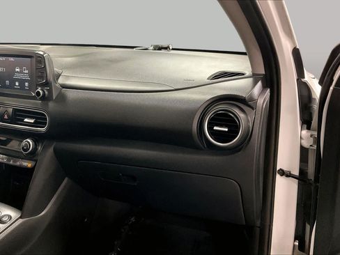 Used 2018 Hyundai Kona Limited AWD/4WD image 19