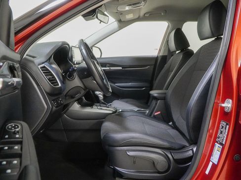Used 2021 Kia Seltos S image 19