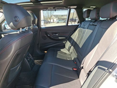 Used 2015 BMW 328i xDrive Wagon image 11