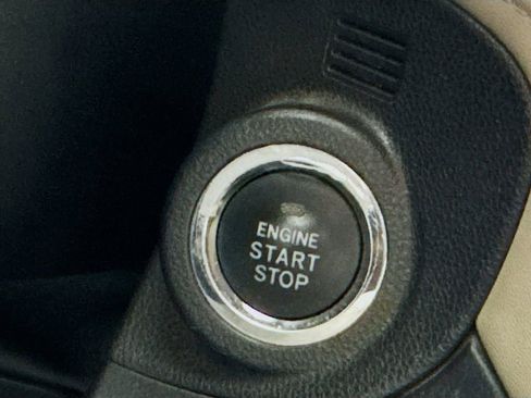 Used 2021 Subaru Outback Limited image 19