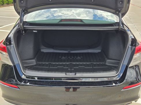Certified 2023 Honda Civic Sport image 13