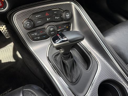 Used 2016 Dodge Challenger SRT Hellcat image 26