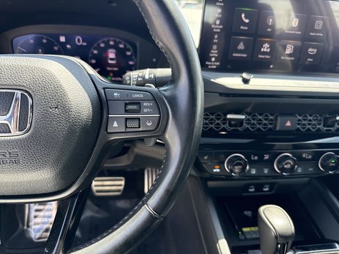Used 2025 Honda Accord Sport image 20